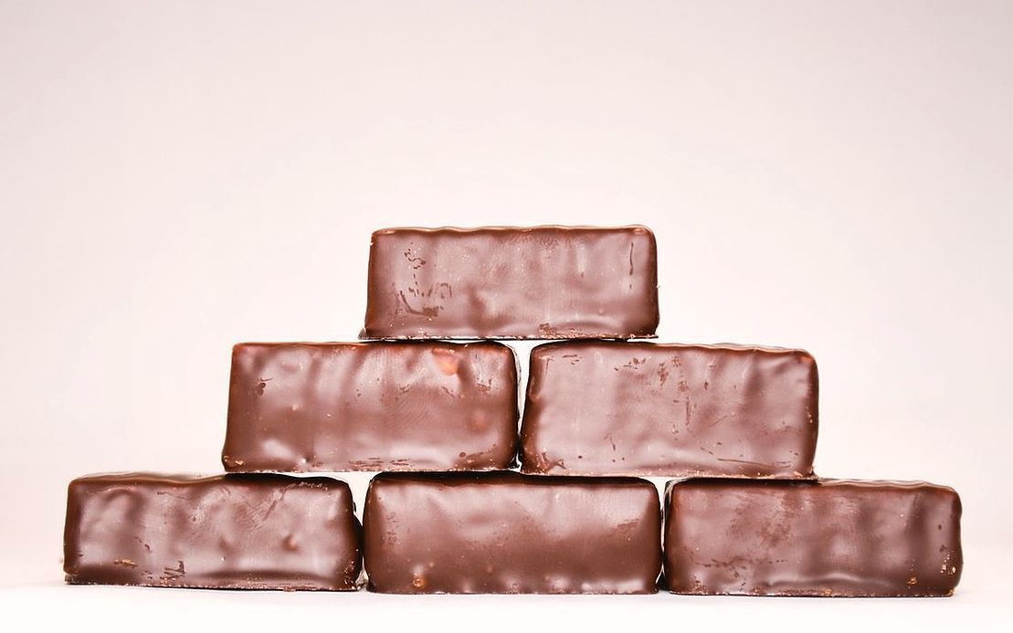 Postres y meriendas de chocolate seleccionadas con cuidado